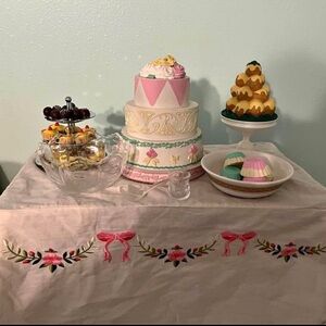 American Girl doll banquet dessert table